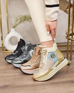 Royalfashion Sportowe złote sneakersy damskie z brokatem Kawellas