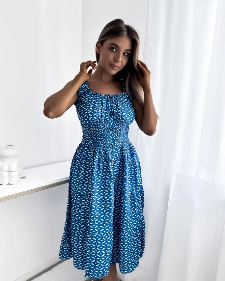 Royalfashion Sukienka damska za kolano z printem w kolorze niebieskim