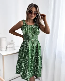 Royalfashion Sukienka damska za kolano z printem w kolorze ciemnozielonym