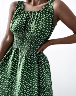 Royalfashion Sukienka damska za kolano z printem w kolorze ciemnozielonym