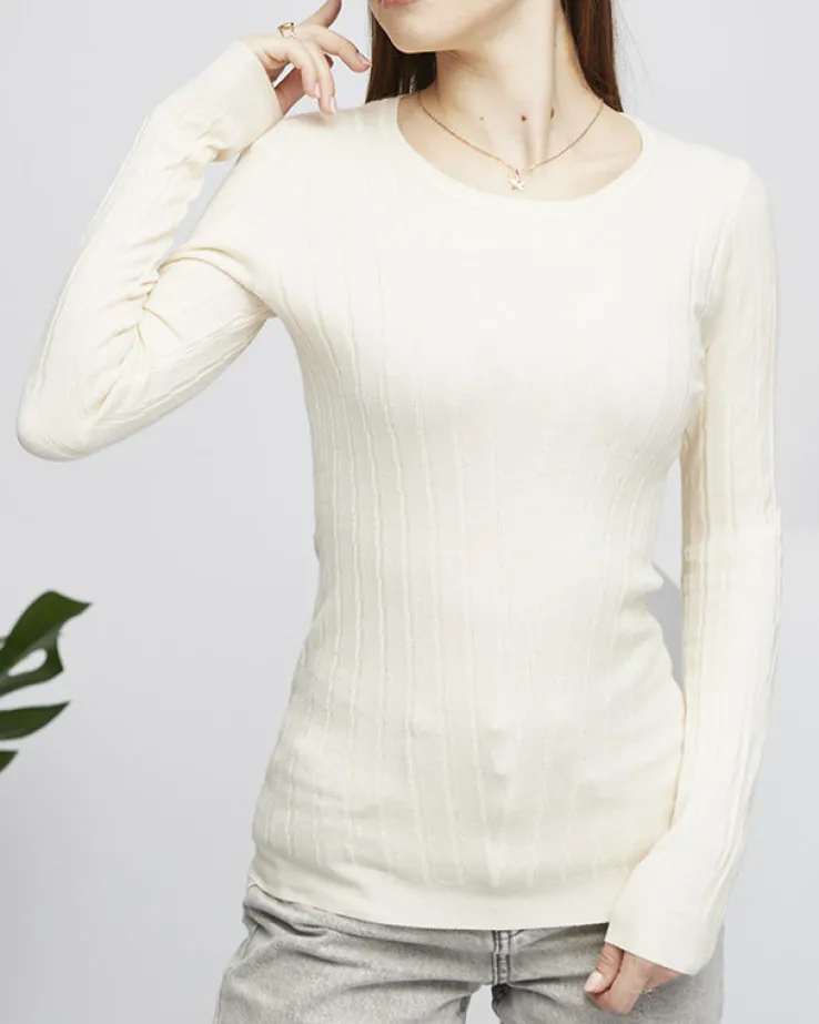 Royalfashion Sweter damski z okrągłym dekoltem w kolorze beżowym