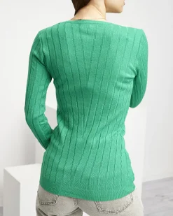 Royalfashion Sweter damski z dekoltem w serek w kolorze zielonym