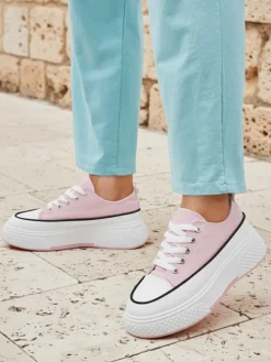 Royalfashion Trampki damskie na platformie Beemes