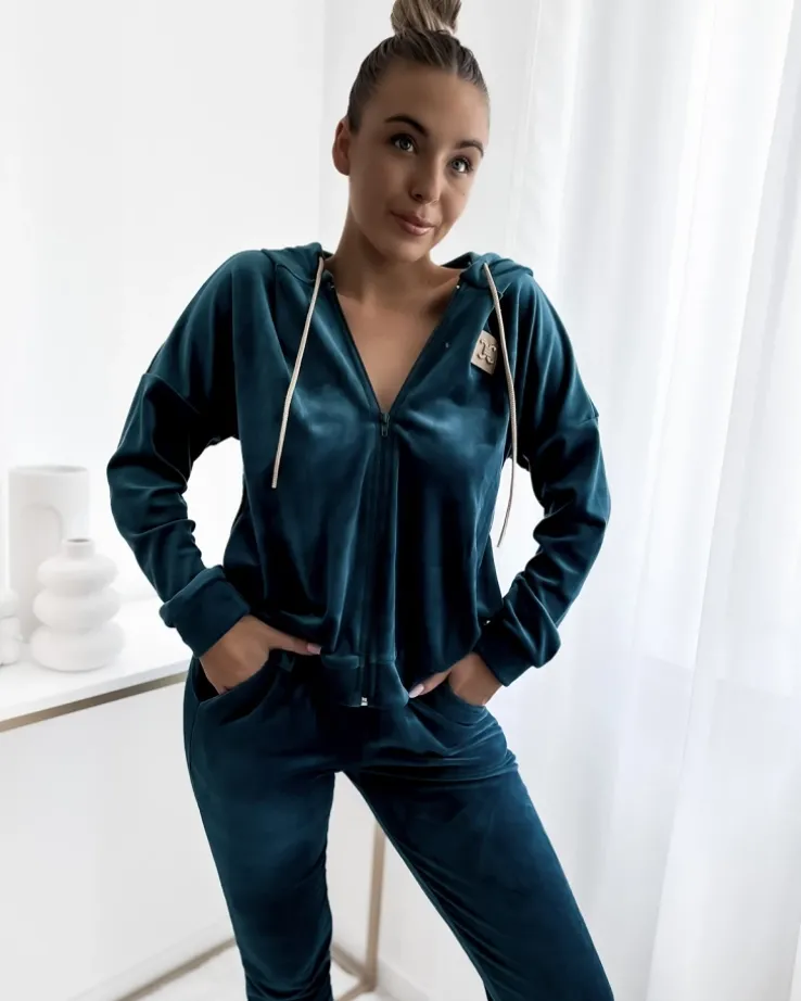 Royalfashion Turkusowy damski komplet dresowy z naszywką