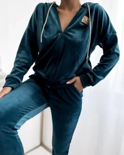 Royalfashion Turkusowy damski komplet dresowy z naszywką