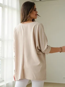 Royalfashion Wiskozowa damska bluzka z napisami z cyrkonii