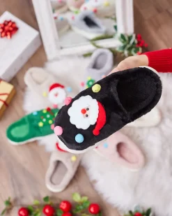 Royalfashion Świąteczne damskie kapcie w kolorze czarnym Fertemse