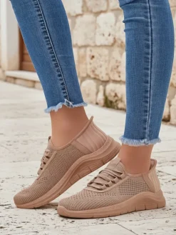 Royalfashion Wsuwane damskie materiałowe buty sportowe Arrate