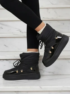 Royalfashion Wsuwane śniegowce damskie w czarnym kolorze Dabenda