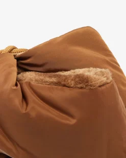 Royalfashion Wsuwane śniegowce damskie w kolorze brązowym Nevonsis