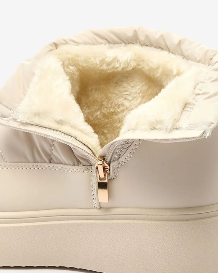 Royalfashion Wsuwane śniegowce damskie w kremowym kolorze Armeda