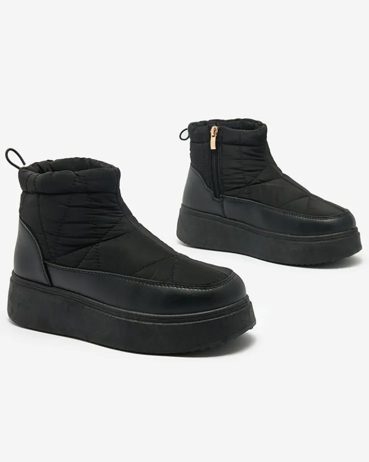 Royalfashion Wsuwane śniegowce damskie w czarnym kolorze Armeda