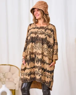 Royalfashion Wzorzysta damska tunika w kolorze jasnobrązowym