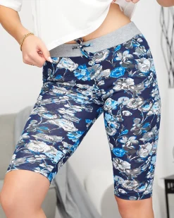 Royalfashion Wzorzyste spodenki damskie 3/4 w kolorze granatowo- niebieskim