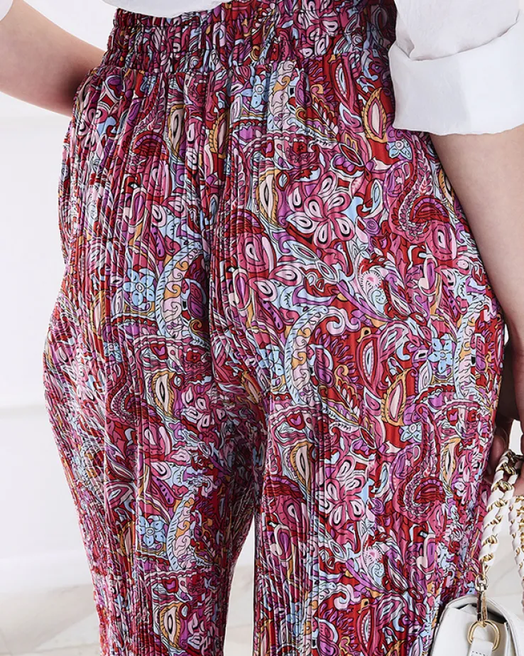 Royalfashion Wzorzyste szerokie spodnie damskie w kolorze czerwonym