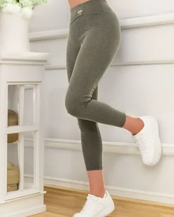 Royalfashion Zielone damskie ciepłe legginsy z haftem