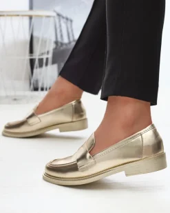 Royalfashion Złote mokasyny damskie z eko skóry Zibom