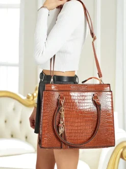 Toebka damska shopper eko skórzana z tłoczeniem Seraphyne