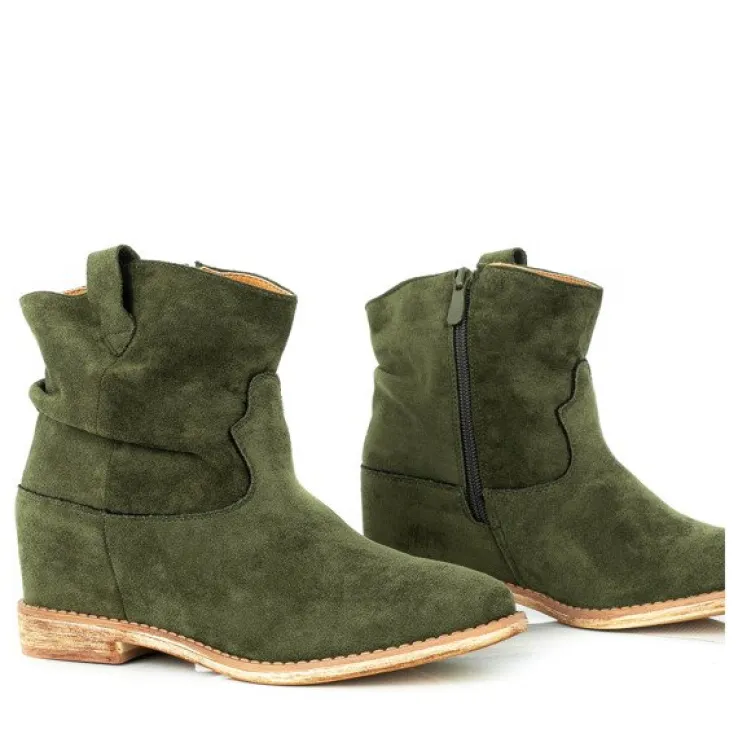 Zielone kowbojki na krytym koturnie Astrit - Obuwie